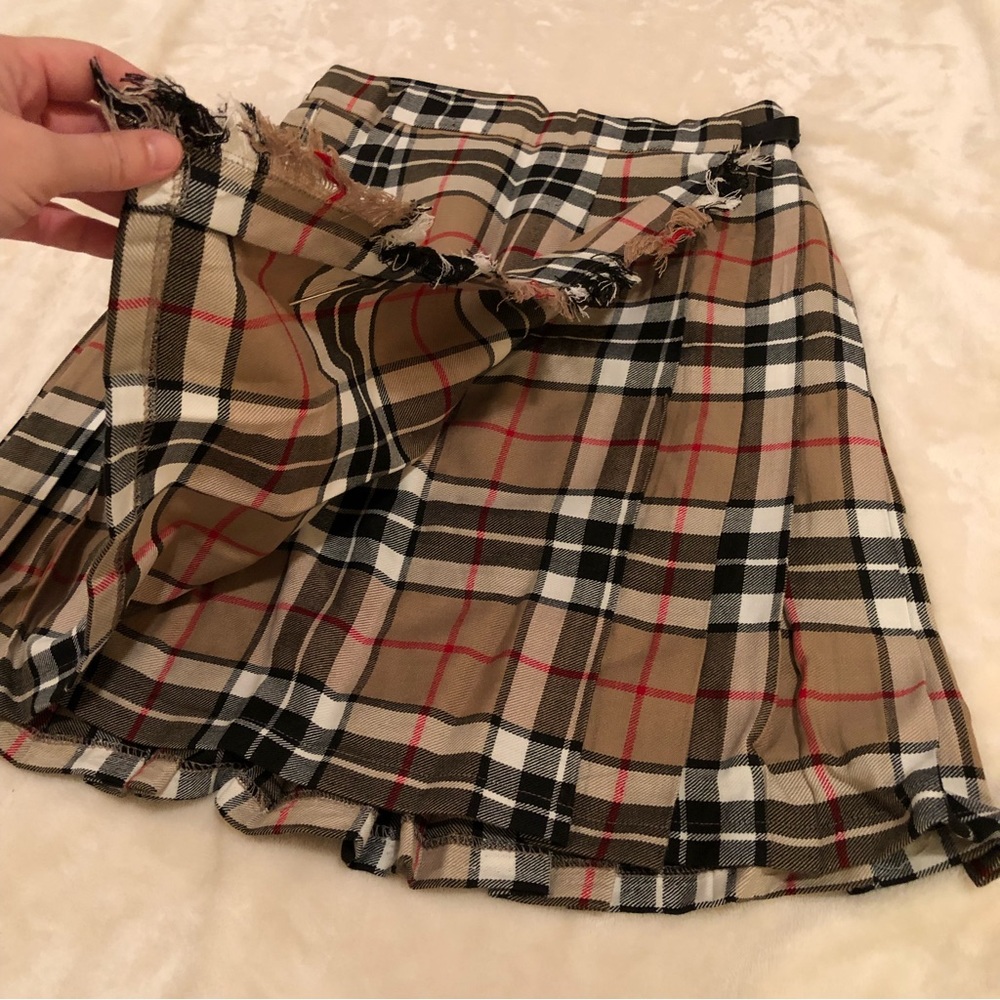 Authentic Scottish Kilt - Picture 4 of 10